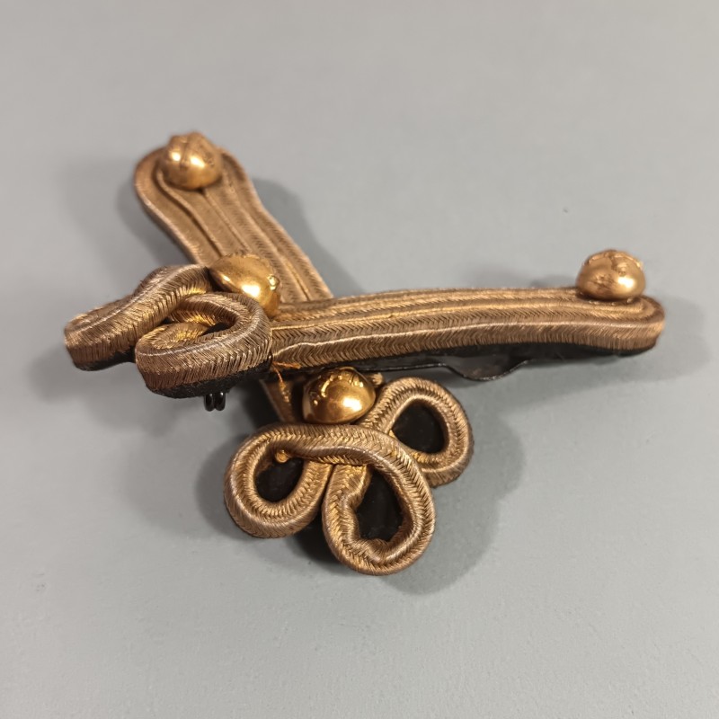 EPAULETTES TREFLES DORES POUR DOLMAN D'OFFICIER D'ARTILLERIE PERIODE TROISIEME REPUBLIQUE TREFLE SHOULDER PAD